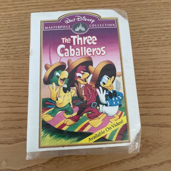 Disney Masterpiece Collection The Three Caballeros Cinderella Happy Meal 1996 - Picture 2 of 8